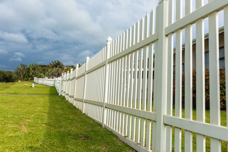 Vinyl Fence with Decorative Features