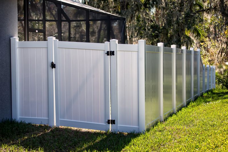 Vinyl Fence Service